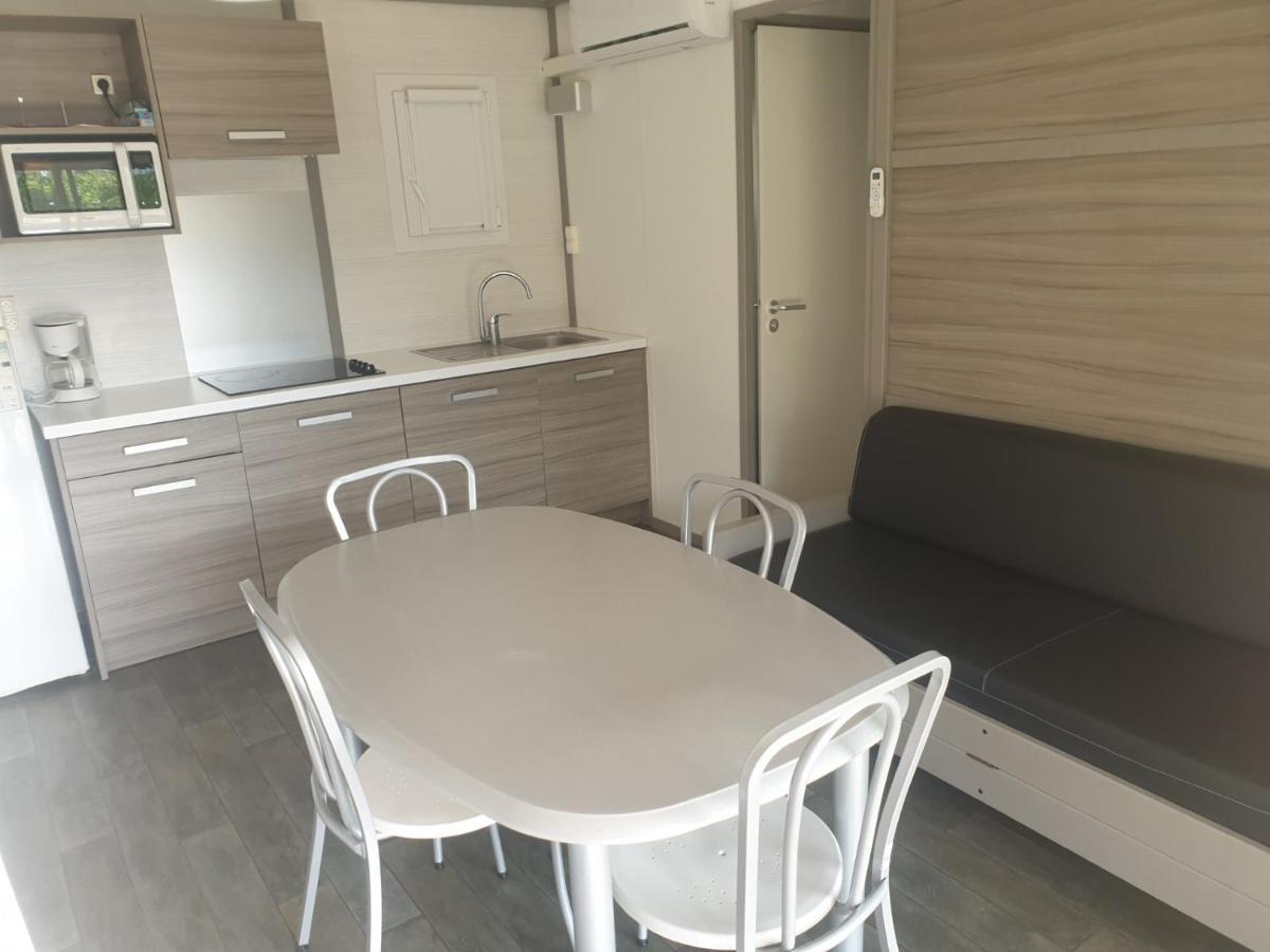 Camping Municipal La Sapinette Кийан Экстерьер фото